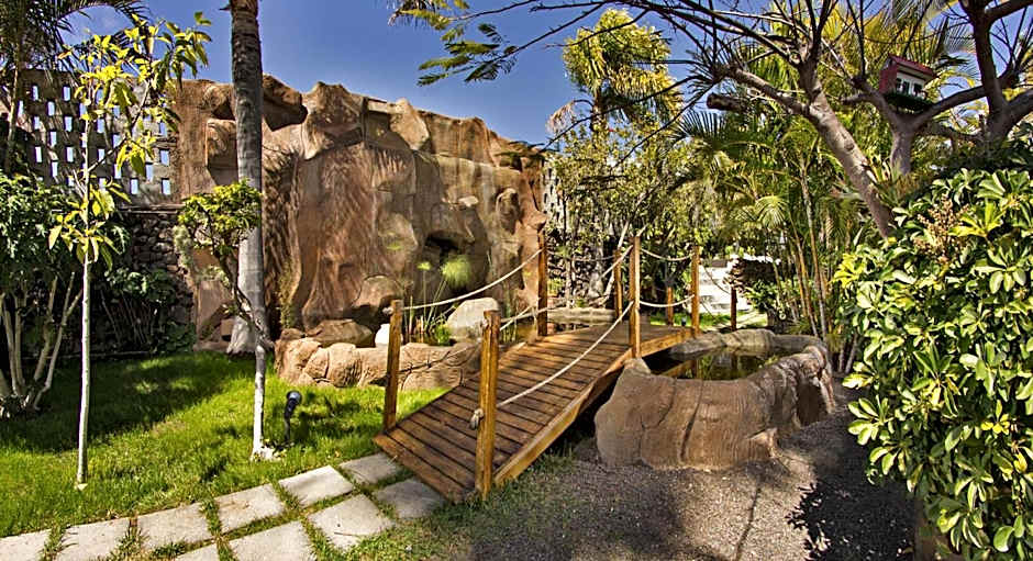 Apartamentos Adjovimar