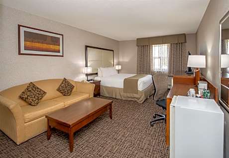 Queen Room - Non-Smoking