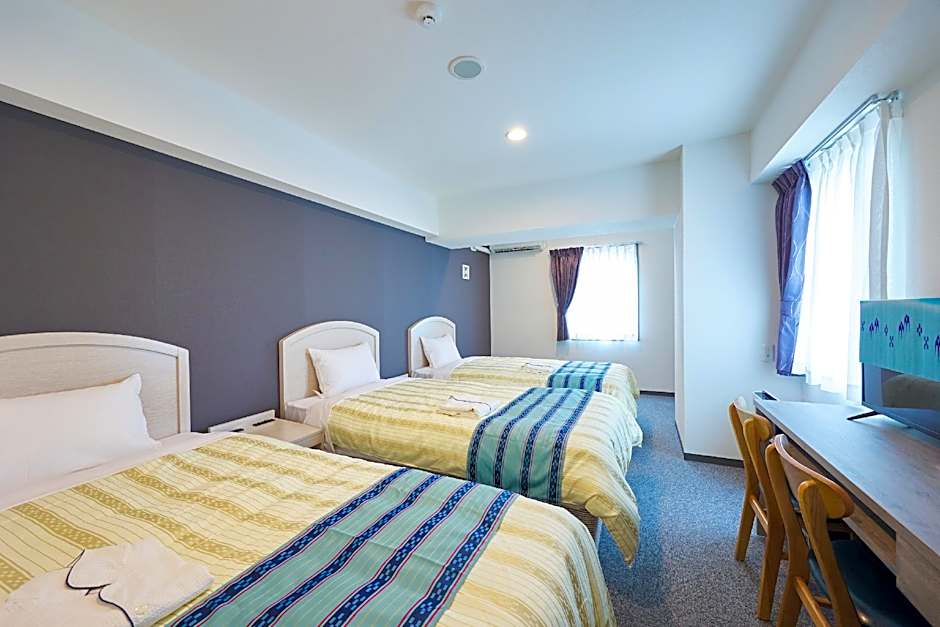 Hotel Peace Island Naha