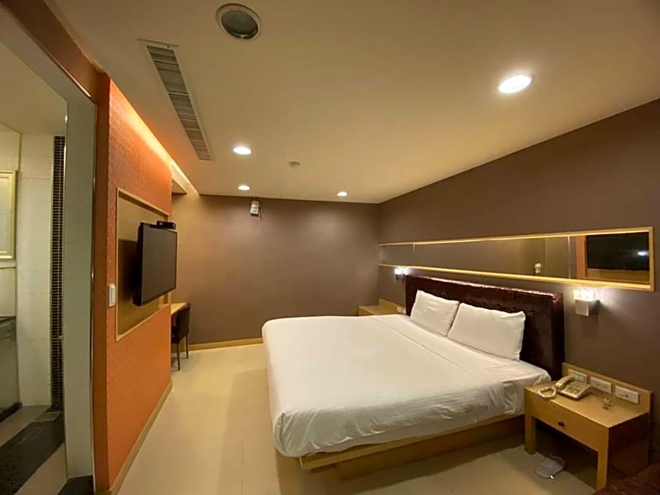 Love Hotel