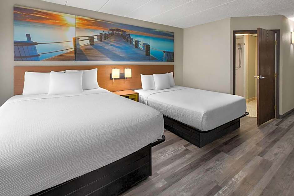 Days Inn by Wyndham Pierre