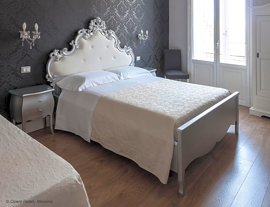 Opera Relais