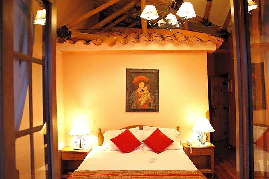 Hotel & Mirador Los Apus