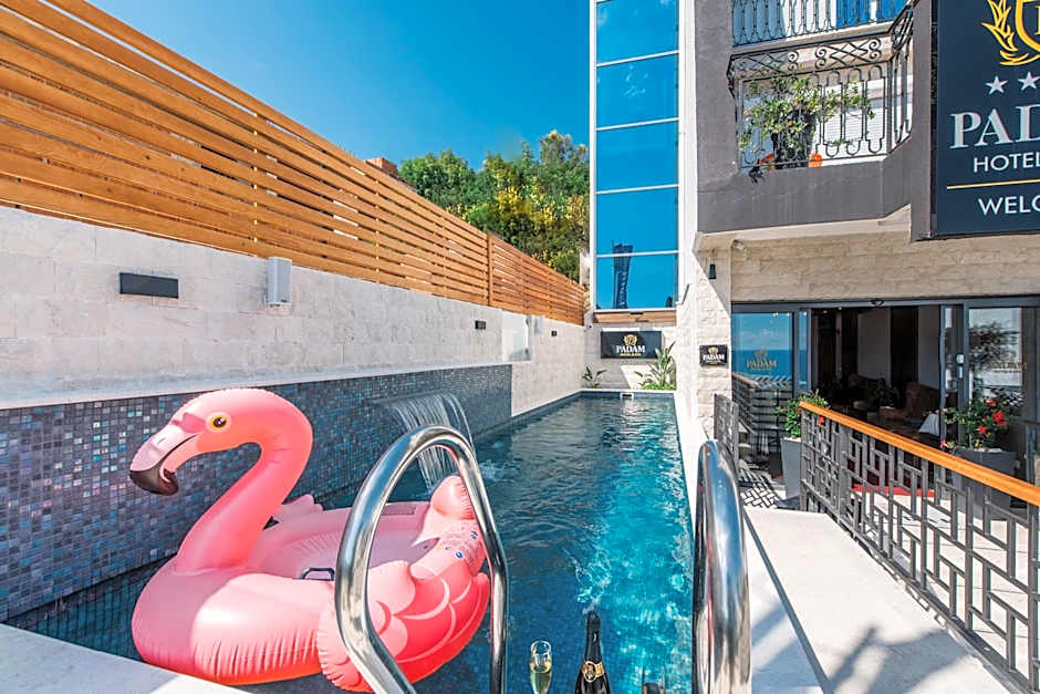Padam Hotel & SPA
