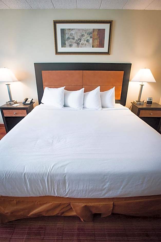 Exton Hotel and Conference Center