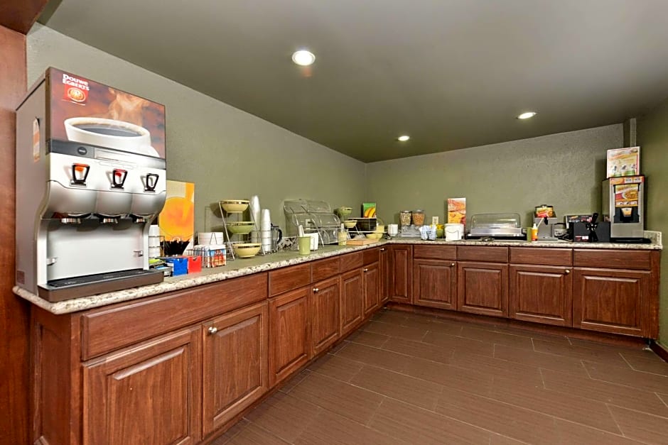 Quality Inn Gonzales