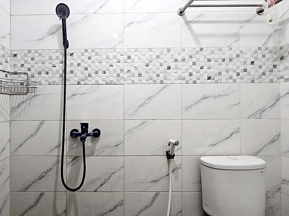 Homestay Sido Joyo near Sunrise Mall Mitra RedDoorz