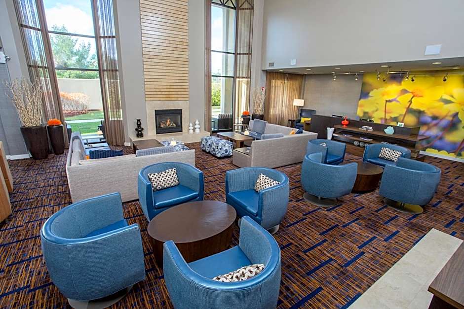 Courtyard by Marriott Boston Raynham