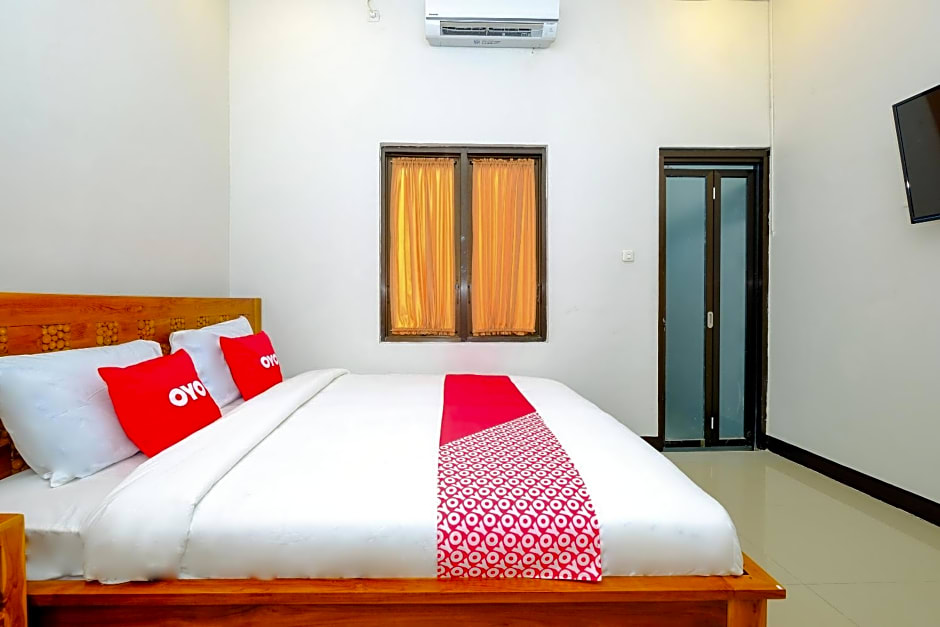 OYO 2284 Grand Villa Meninting