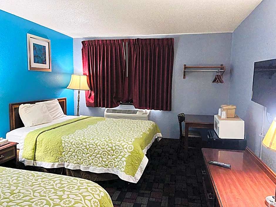 Rodeway Inn Whitehall