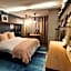 Yomi Hotel - ShuangLian MRT