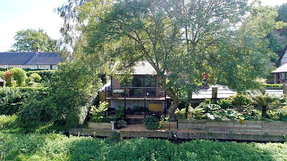 Waterfield House B&B