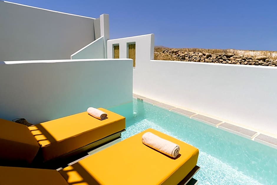 Mr and Mrs White Paros Suites & More