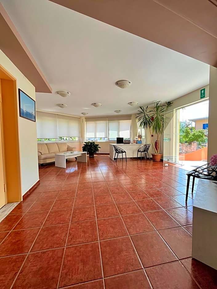 Iolkos Hotel Apartments