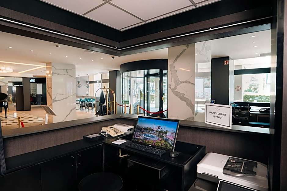 Crowne Plaza Zurich By IHG