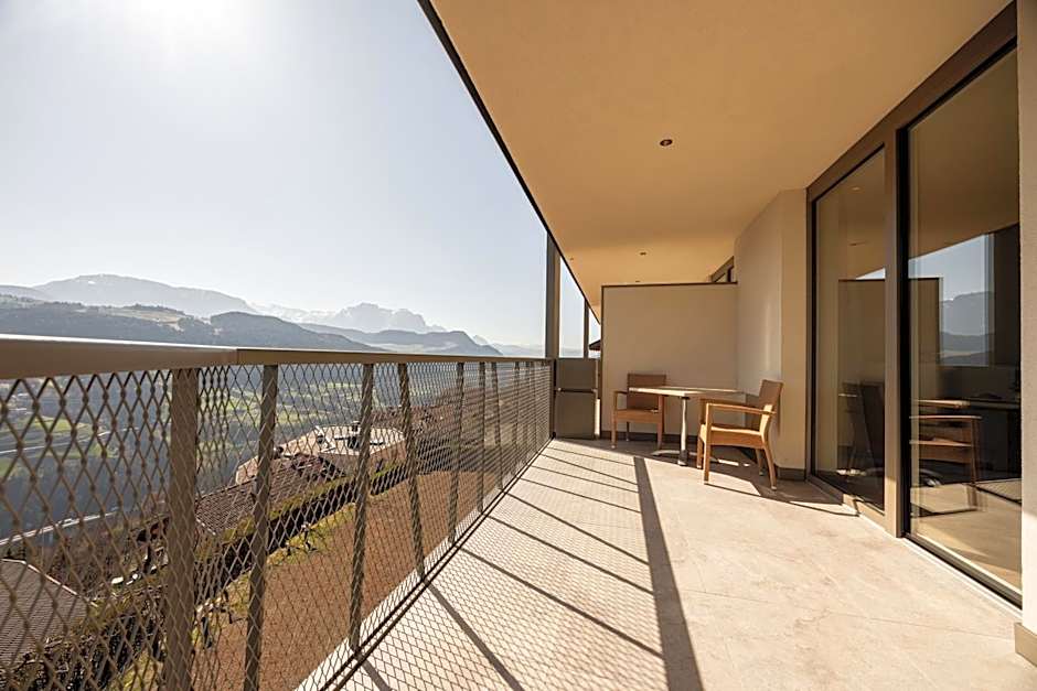 EGGER Apartments & Suites