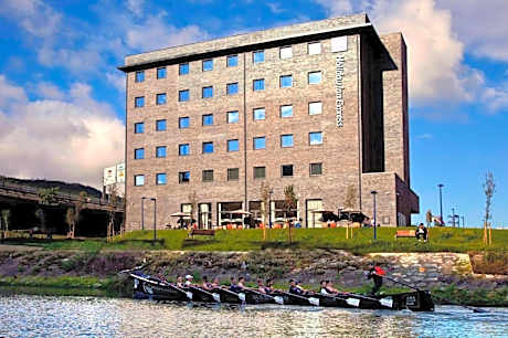 Holiday Inn Express San Sebastian Errenteria by IHG