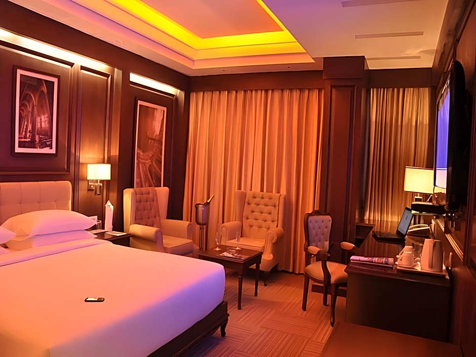 Amara Hotel Chandigarh