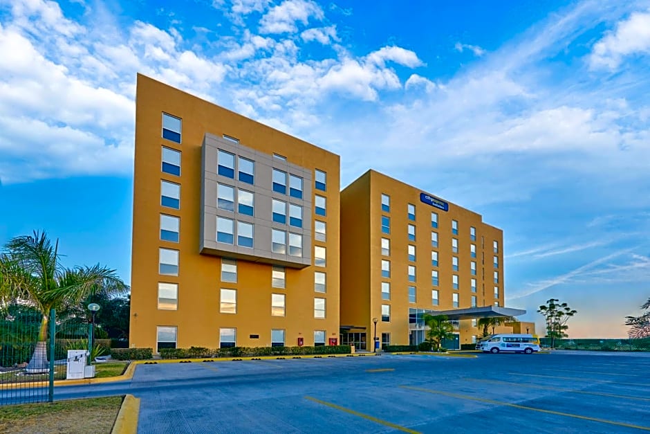 City Express by Marriott Salamanca