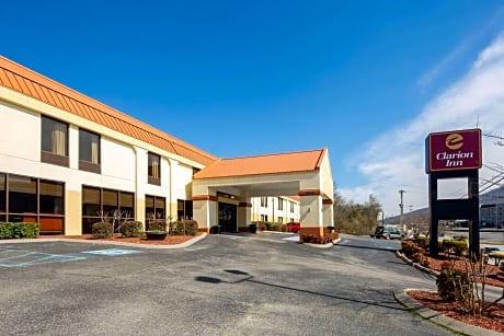 Clarion Inn near Lookout Mountain