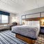 AmericInn by Wyndham Bismarck