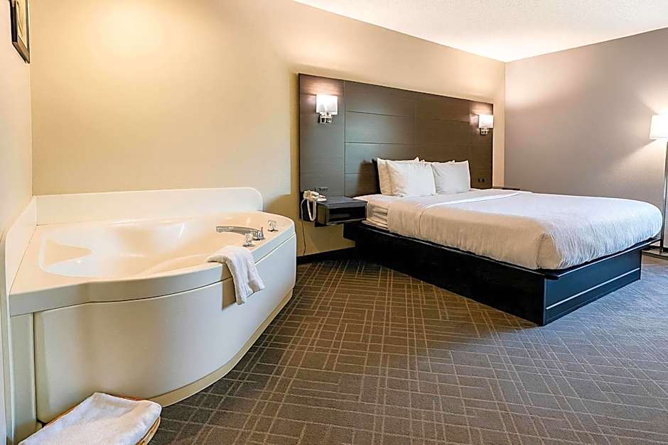 Quality Inn & Suites Circleville