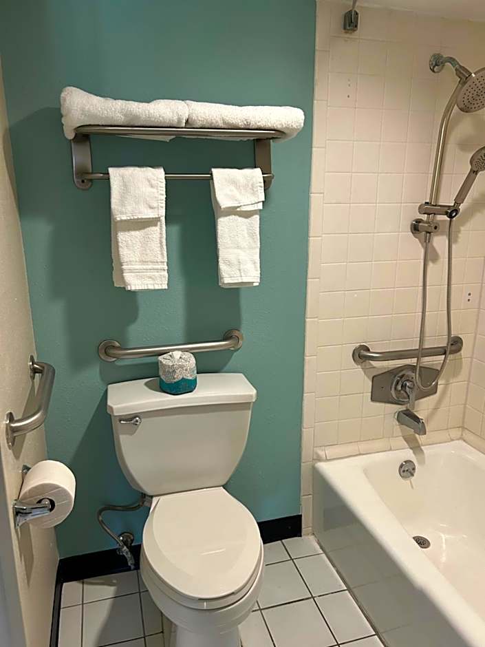 Super 8 by Wyndham Ocala