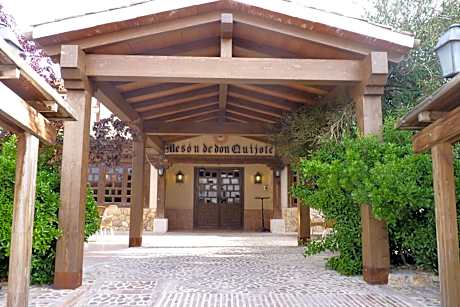 Hotel Mesón de Don Quijote