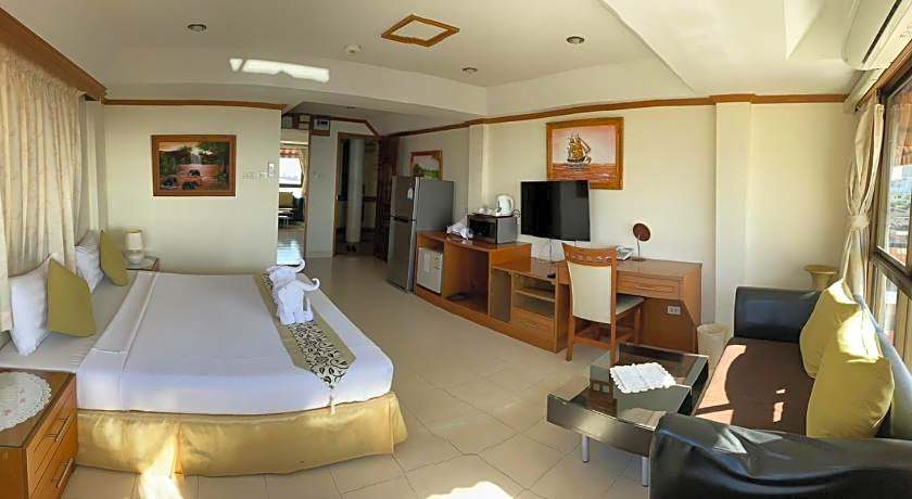 Seaview Sriracha Hotel