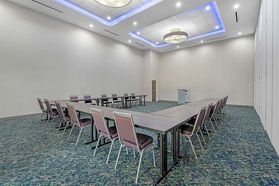 Home2 Suites By Hilton Dallas Desoto