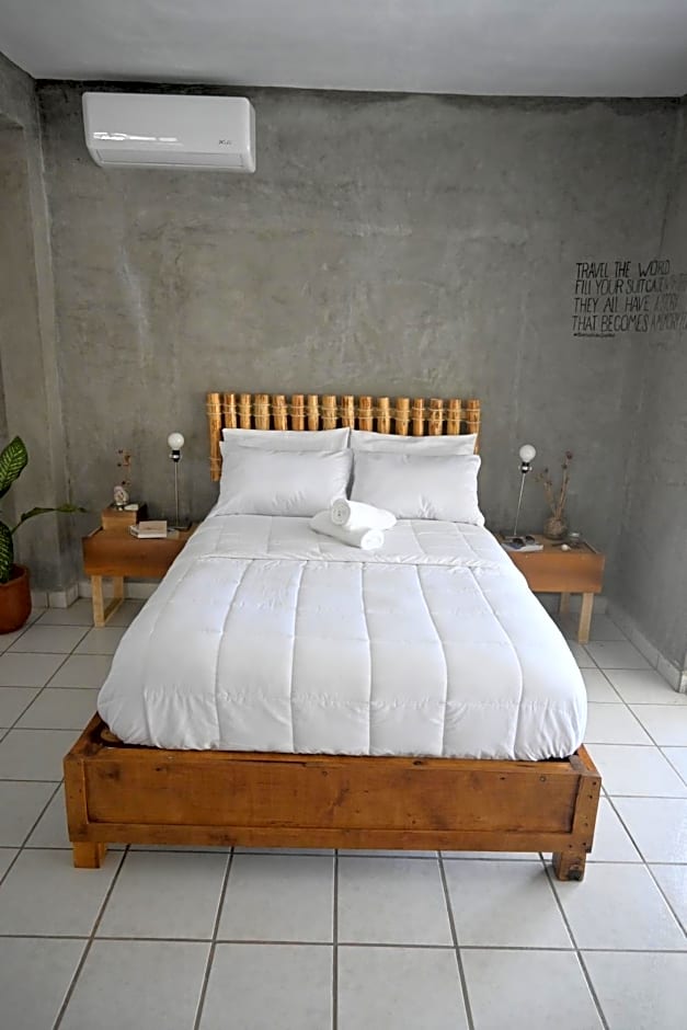 Desert Heart Hostel
