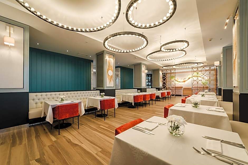 Crowne Plaza Budva by IHG