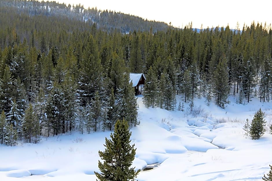 Sugar Loaf Lodge & Cabins