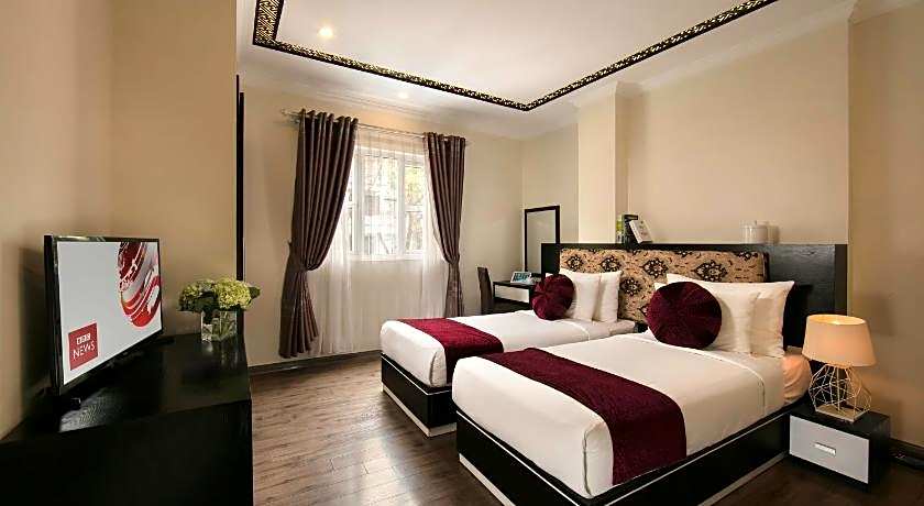 Serenity Diamond Hotel