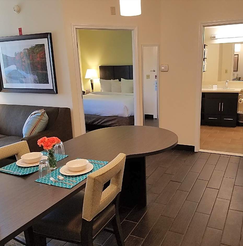Candlewood Suites East Syracuse Carrier Circle By IHG