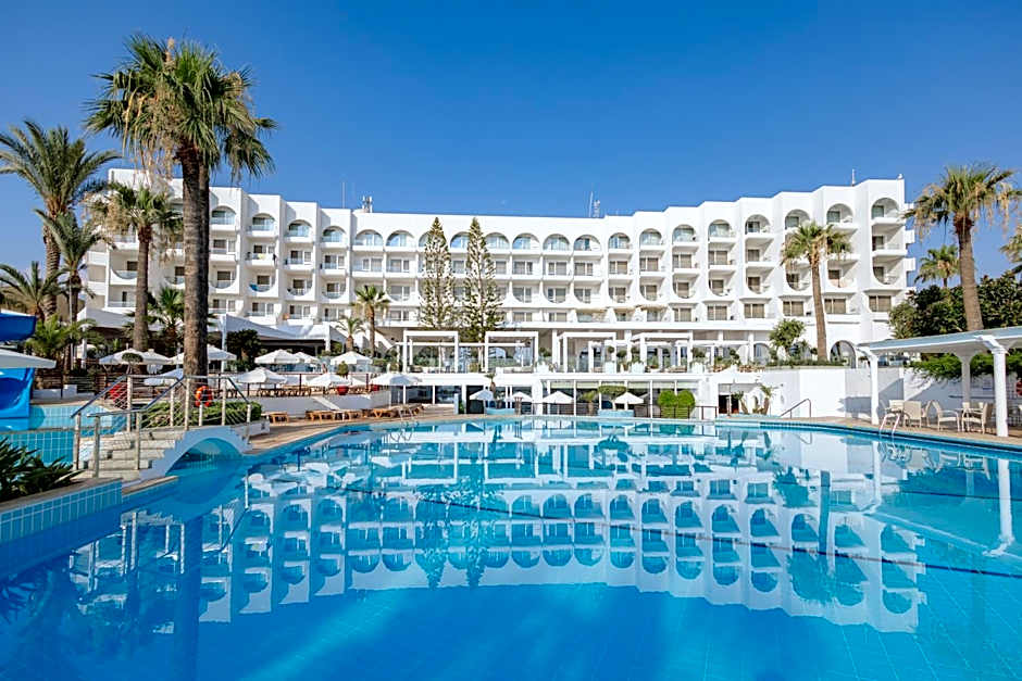 Golden Coast Beach Hotel