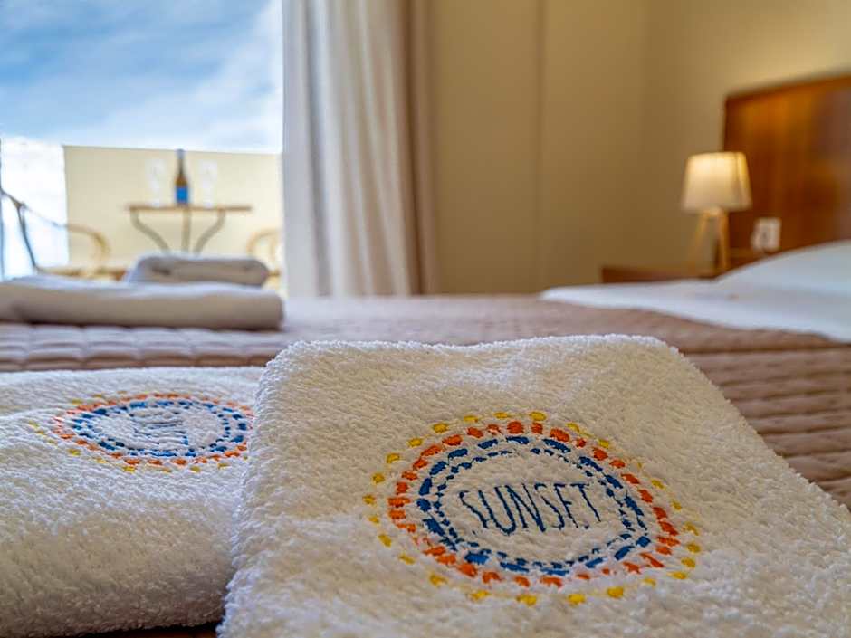 Sunset Hotel
