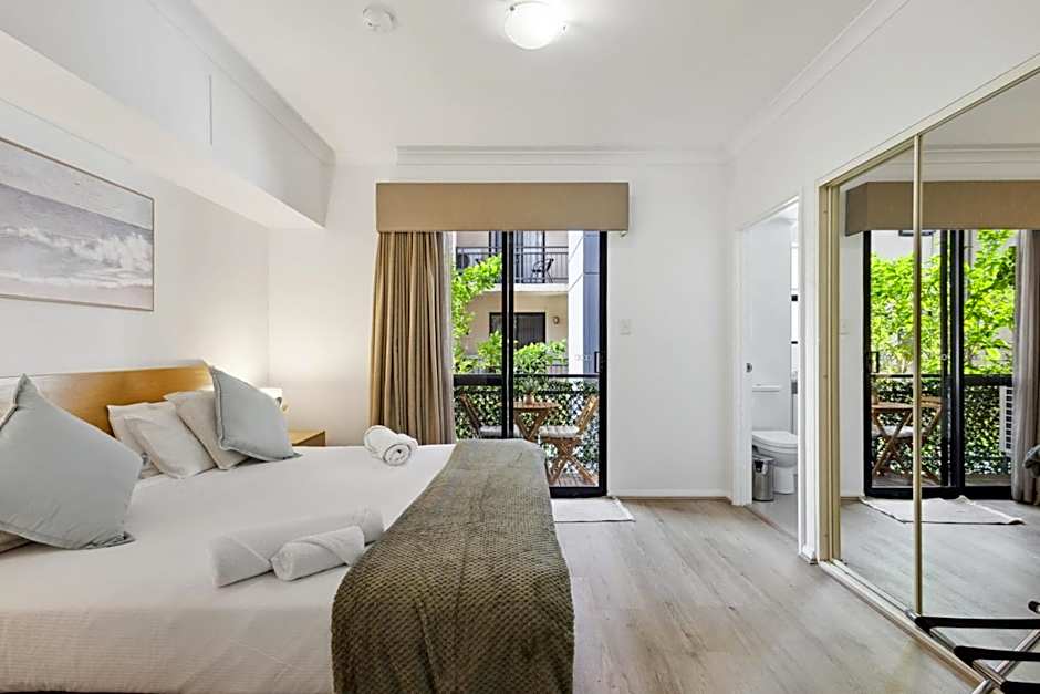 Sleek Northbridge Getaway