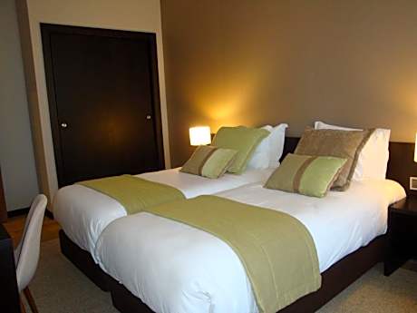 Suite with City View