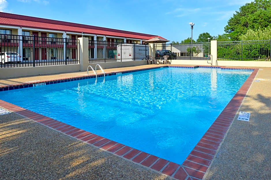 Americas Best Value Inn Tupelo Barnes Crossing