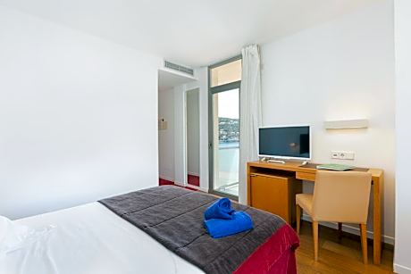 Standard Double Room with Spa Access