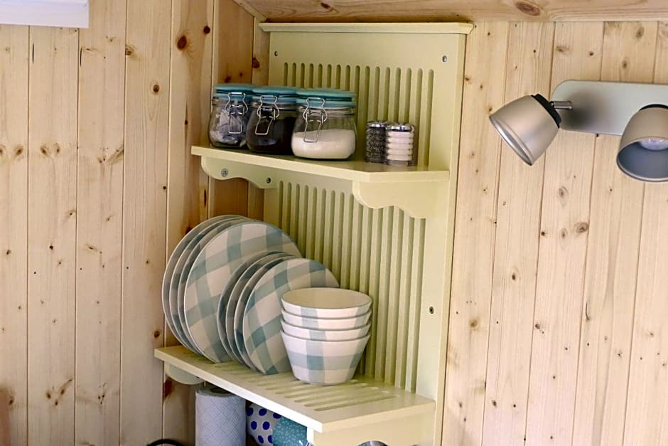 The Lookout Shepherd's Hut