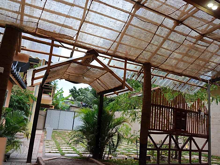 Hotel Thilon