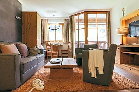 Two-Bedroom Suite