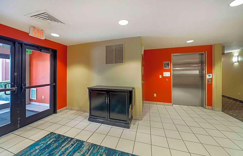 Extended Stay America Suites - Oklahoma City - NW Expressway