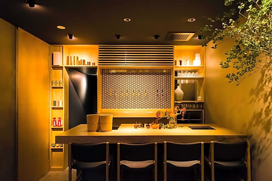 AET & o3 HOTEL