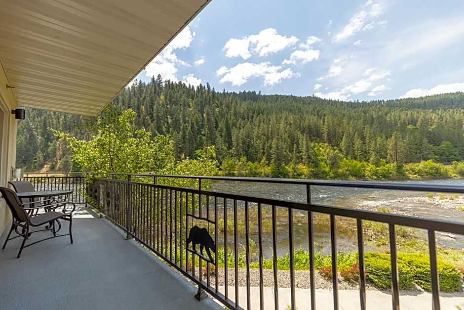 Best Western Lodge at River's Edge