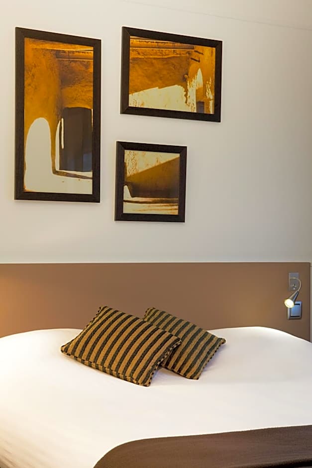 Residence Mercure Paris La Defense Grande Arche
