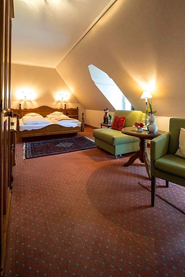 Hotel und Weinhaus Zum Krug