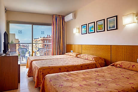 Standard Double Room with Extra Bed